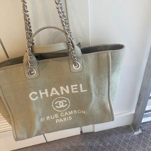 Chanel tote